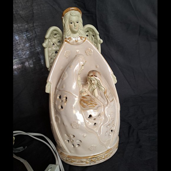 Light-up Ceramic Guardian Angel & Nativity - Picture 1 of 4